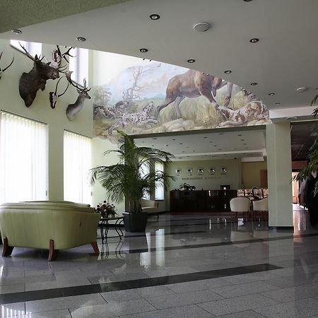 Siauliu Krasto Medziotoju Uzeiga Hotel Šiauliai Kültér fotó