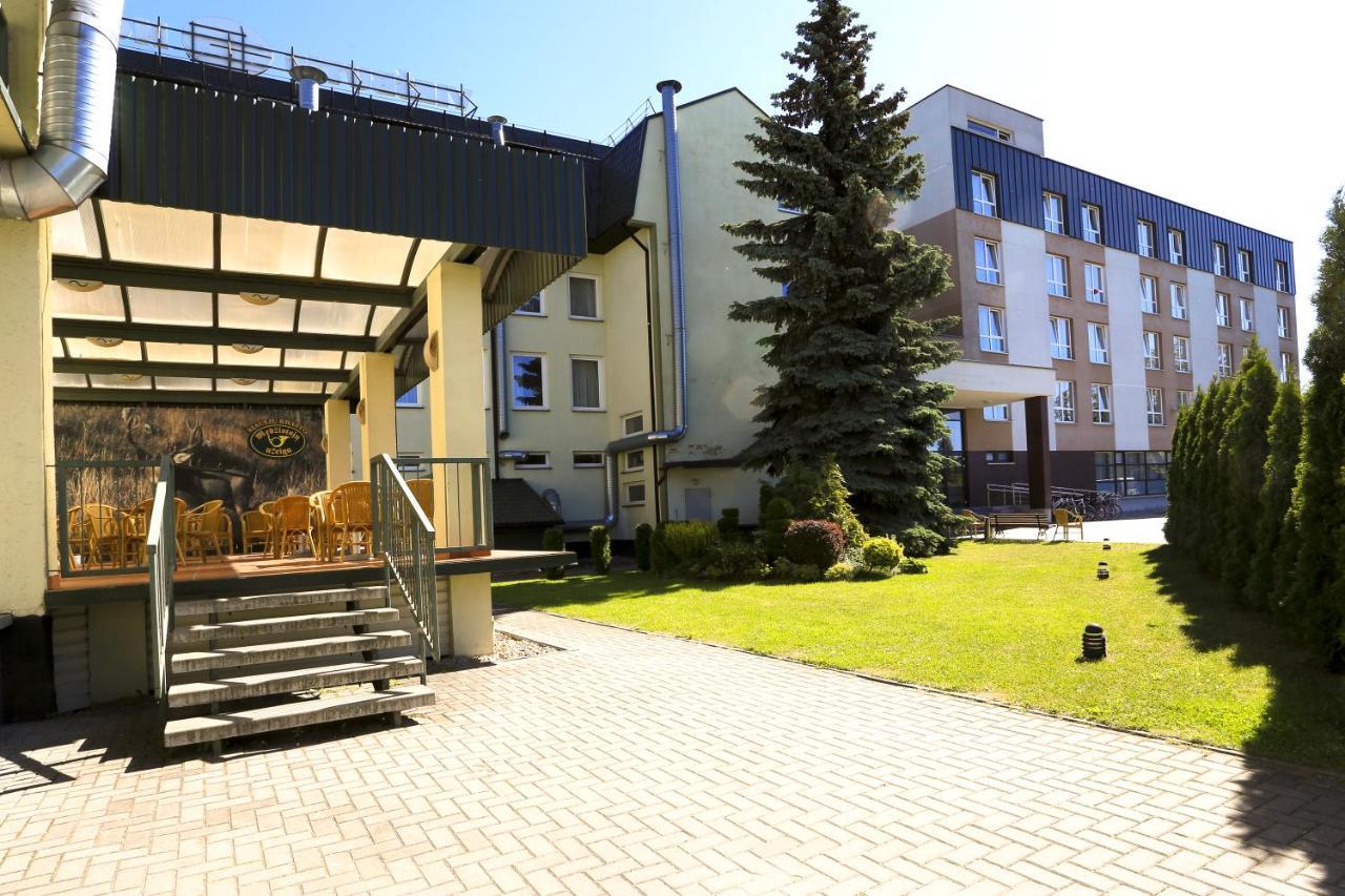 Siauliu Krasto Medziotoju Uzeiga Hotel Šiauliai Kültér fotó